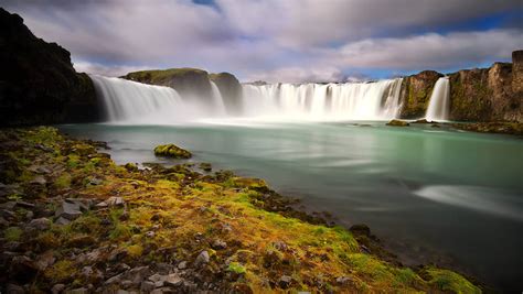 Best Photos 2 Share Most Beautiful Natural Waterfalls In