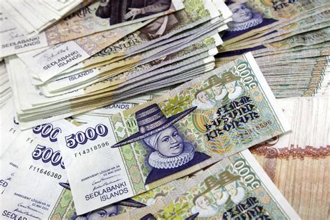 Our money converter uses the average data from international currency rates. 6000 Euro American Dollars - New Dollar Wallpaper HD Noeimage.Org
