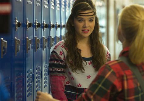 watch hailee steinfeld is an assassin turned high schooler in ‘barely lethal trailer indiewire