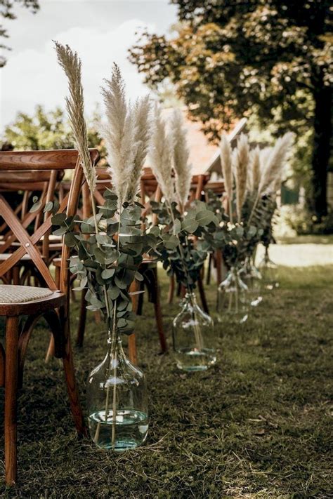 Eucalyptus Wedding Decor Ideas For Amazing Spring 2020 Wedding