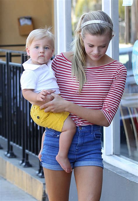 Reese Witherspoons Daughter Ava Is Absolutely Stunning Glamour