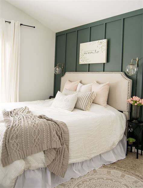 37 Lovely Guest Bedrooms Decoration Ideas Farmhouse Bedroom Decor