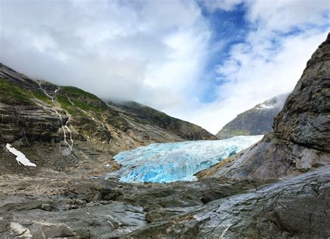 A Peek at the Nigardsbreen Glacier - Chasing the Unknown