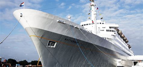 Liners Can Classic Ocean Liners Make A Comeback