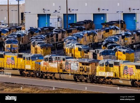 Locomotive Repair Shop At Bailey Yard The Worlds Largest Rail