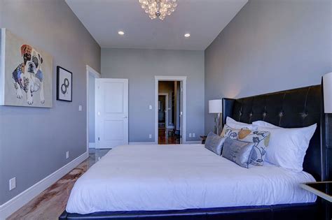 I've played around with it, but i want to see if anyone has a better idea. Properties of the queen bed in 2020 | Small bedroom layout, Small bedroom, Queen bed decor