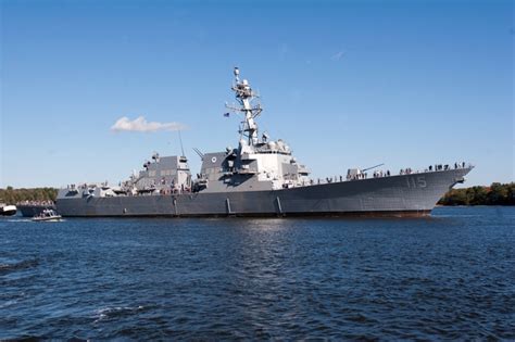 This scholarship could be the first of many scholarships that you benefit from. USS Rafael Peralta w służbie