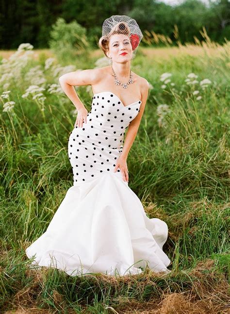 Looking for the perfect stylish and modern wedding gowns and bridal party dresses, here zapaka offers a wide range of 2021 wedding party dress and accessories for you. More Rockabilly Themed Wedding Ideas - Stay at Home Mum