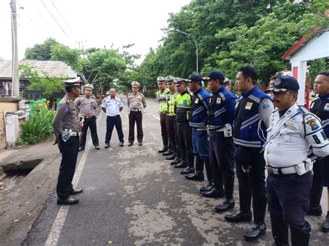 Lowongan non cpns dinas perhubungan provinsi jawa tengah, buka hingga 11 september 2019. Satlantas Polres Jeneponto Bersama Dinas Perhubungan ...