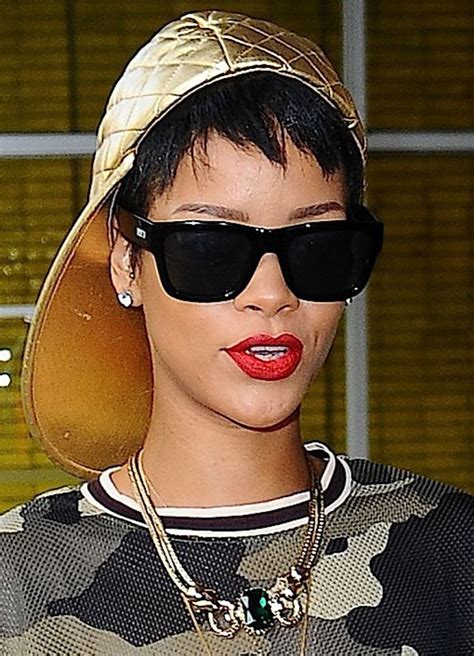 Lets Check In On Rihannas New Short Hairstyle Shall We Glamour