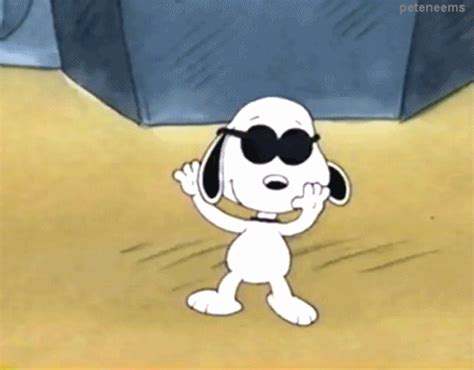 Peteneems Snoopy Dance Snoopy Pictures Snoopy Love