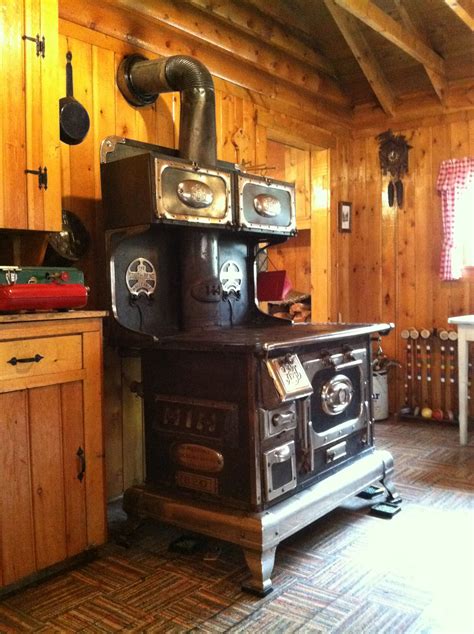 Pin on Rustic Cabin | Wood stove cooking, Antique stove, Wood stove