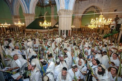 D) bu tebliğin iv.1.4 numaralı bölümünün (a) fıkrasının (6) numaralı bendinde sayılanlar 1/7/2021 tarihinden itibaren, bu tarihten sonra sosyal. שימו לב: מועדי פתיחת וסגירת מערת המכפלה לשנת 2021 | הישוב ...