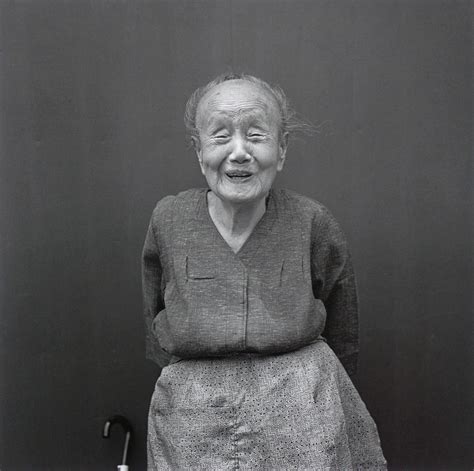 Des Portraits De Japonais Par Hiroh Kikai La Boite Verte