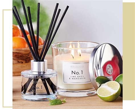 Luxury Candles And Reed Diffusers Pomegranate And Blackberry Bay Aldi Uk