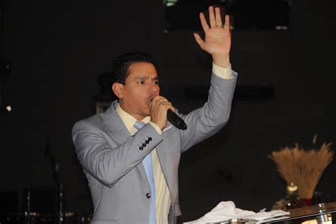 Quando o tribunal do júri me absolver, vocês vão se arrepender de ter cassado uma pessoa que não foi julgada, disse a a deputada federal flordelis (psd) fala sobre a morte de seu marido, o pastor anderson do carmo. Pastor Anderson do Carmo, esposo de Flordelis, é ...