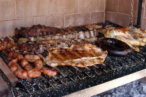 Comer Asado Ya Es Un Milagro En La Argentina El País De La Carne