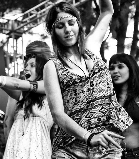Hippie Girls At Woodstock Found On Bilder Album Blogspot De