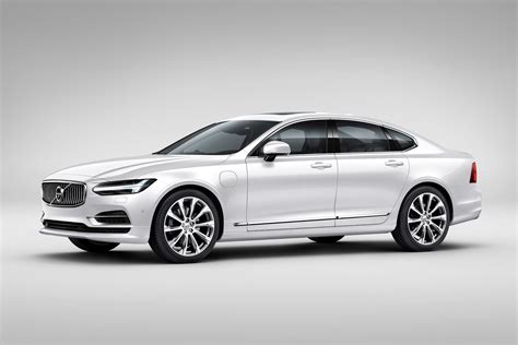 Welcome to volvo cars usa. Volvo Cars Stakes Its Claim in Premium Sedan Segment with ...