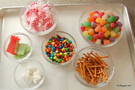 Christmas gingerbread house and candies. Tips for Gingerbread House Making | NoBiggie