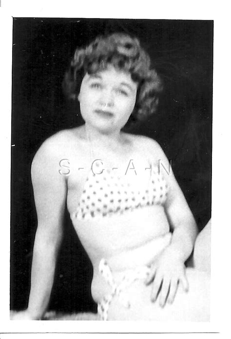 Org Vintage 1940s 50s Semi Nude Rp Brunette Sitting Polka Dot Bikini Pinup Ebay
