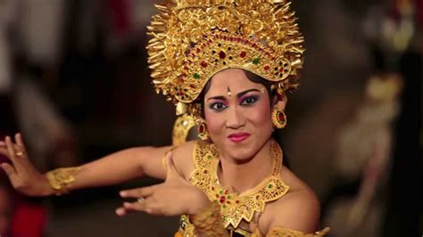 Beautiful Balinese Dancer 2 Youtube