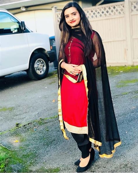 Instagram Post By Suit Walia Kudiyan Only Oct At Pm Utc Fashion Punjabi Suits
