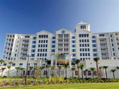 At the shore, the pace slows, moods elevate, and beachfront hotels line the horizon. Top 7 Oceanfront Hotels in Pensacola Beach ...