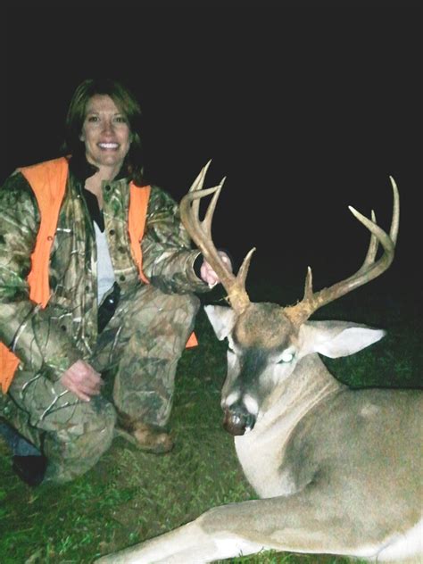 Why Women Make Better Deer Hunters