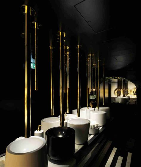 The 5 Coolest Toilet Designs In Londons Restaurants Cool Toilets
