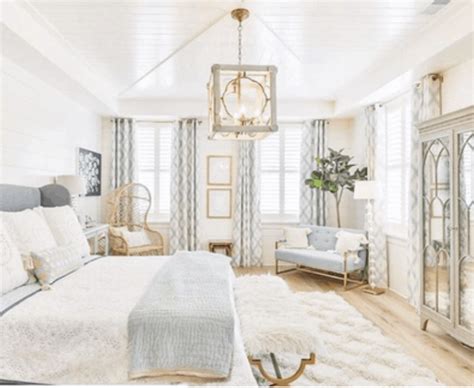 A romantic bedroom is soft, luxurious and feels like a warm embrace. Top 10 Design Tips to Create a Romantic Master Bedroom ...