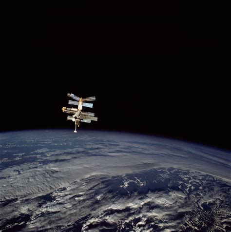 30 Años De La Mir La Primera Estación Espacial Internacional Eureka