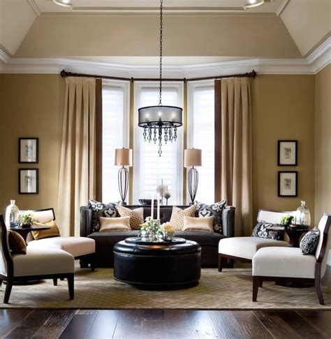 Jane Lockhart Interior Design Creates Elegant Interior For