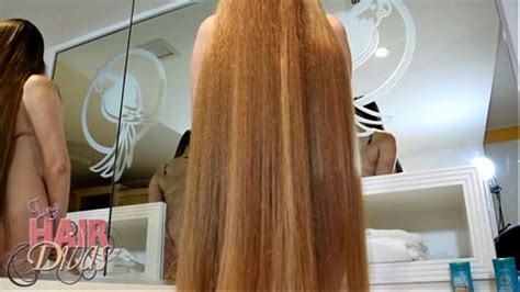 Nude Busty Blonde Longhair Milf Leona Forward Shampoo Xxx Mobile