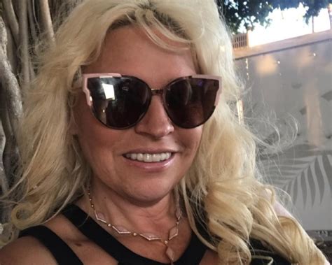 Beth Chapman Wife Of Bounty Hunter Reality Tv Star Duane Chapman Dies