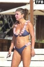 Teresa Giudice Sexy Seen Flaunting Her Hot Tits And Ass In A Bikini In