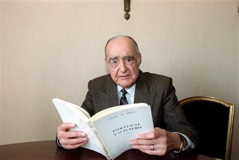 António sebastião ribeiro de spínola was a portuguese military officer. Le général António de Spínola et l'avenir européen du ...
