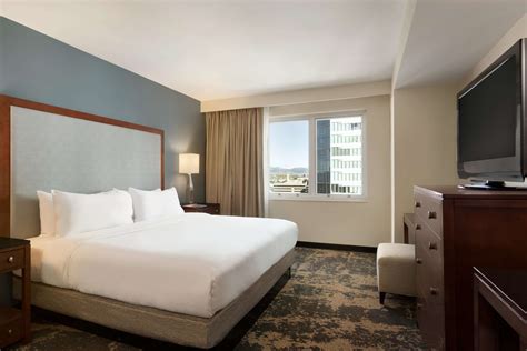 Embassy Suites By Hilton Denver Downtown Convention Center In Denver Co 303 592 1000