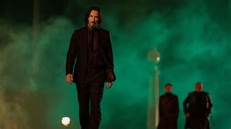 Keanu Reeves Gave Out Hilarious Ts On The Set Of