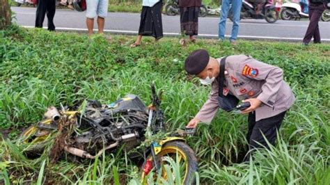 Pria Asal Lombok Tengah Selamat Dalam Kecelakaan Motor Vs Ka Di Tulungagung