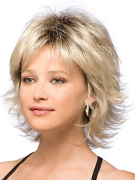 25 Most Superlative Medium Length Layered Hairstyles Haircuts And Hairstyles 2021