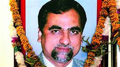 sc rejects pleas seeking sit probe in judge loya death case says he died of natural causes