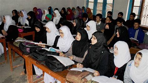 Kashmiri Teenage Girls Trashed By School Warden Oneindia News Youtube
