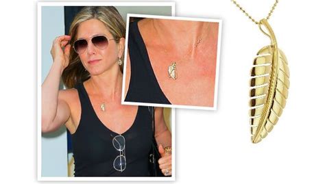 Jennifer Aniston Showcases This Yellow Gold Feather Pendant Necklace