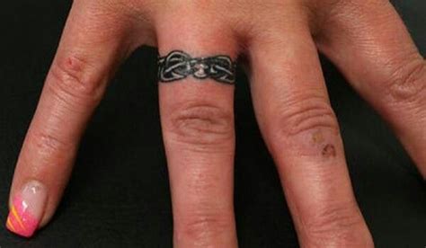 Ring Tattoo Finger Tattoos For Couples Cool Tattoos For Girls Cute Finger Tattoos Finger