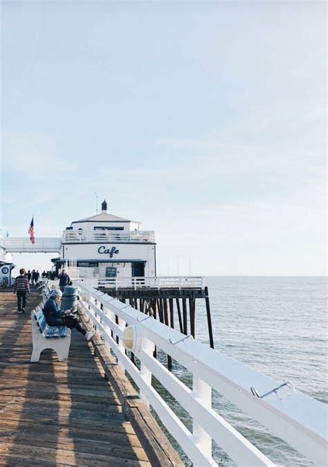 Malibu Farm Pier Cafe Malibu California Beach Malibu Pier Moving To