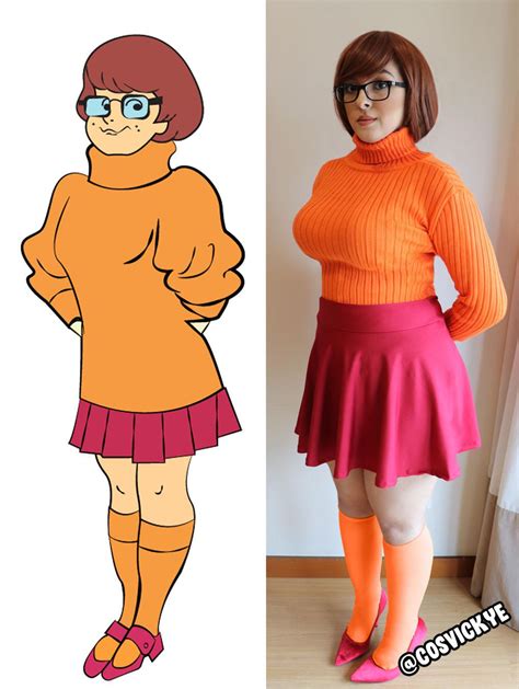 Velma Dinkley R2busty2hide