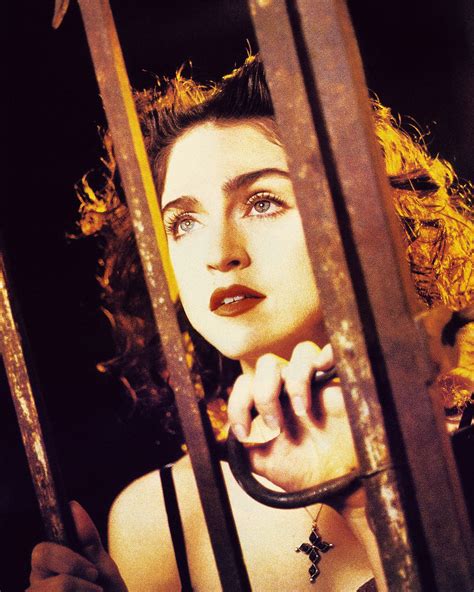 Madonna Ciccone 80 Makeup And Hair Bold Makeup Madonna Looks Madonna
