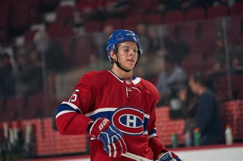 Jesperi kotkaniemi is a finnic professional ice hockey player who plays in the national hockey league (nhl) for the montreal canadiens as their centre. Jesperi Kotkaniemi ici pour de bon? | Richard Labbé | Hockey