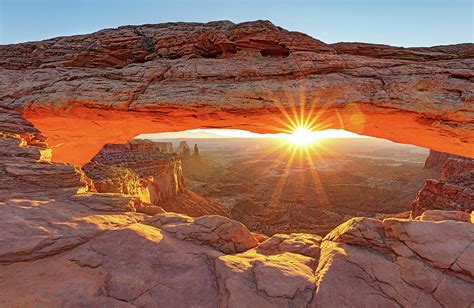 Mesa Arch Sunrise Canyonlands National Park Photograph By Rob Brown